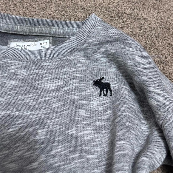 Abercrombie & Fitch Grey Sweatshirt - Picture 3 of 4